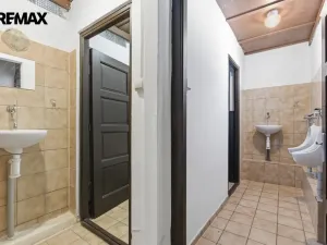 Prodej ubytování, Nová Role - Mezirolí, 795 m2