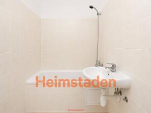 Pronájem bytu 1+kk, Orlová - Lutyně, Osvobození, 28 m2