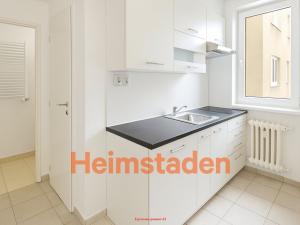 Pronájem bytu 1+kk, Ostrava - Poruba, Hlavní třída, 26 m2