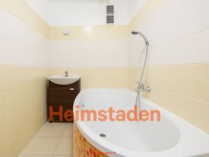 Pronájem bytu 1+kk, Ostrava - Poruba, Hlavní třída, 26 m2