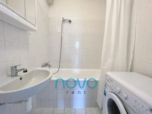 Pronájem bytu 2+kk, Praha - Stodůlky, Jaroslava Foglara, 43 m2