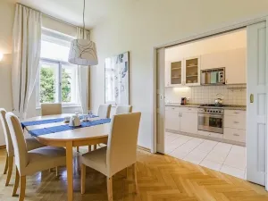 Pronájem bytu 3+1, Praha - Vinohrady, Polská, 105 m2