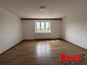 Pronájem bytu 3+kk, Lažany, 69 m2