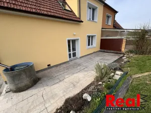 Pronájem bytu 3+kk, Lažany, 69 m2