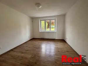 Pronájem bytu 3+kk, Lažany, 69 m2