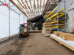 Prodej výrobních prostor, Karlovy Vary - Rybáře, Sokolovská, 1766 m2