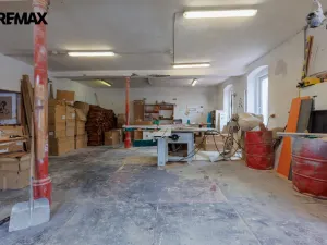 Prodej výrobních prostor, Karlovy Vary - Rybáře, Sokolovská, 1766 m2