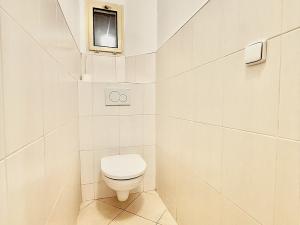 Pronájem bytu 1+1, Praha - Vinohrady, Mánesova, 48 m2