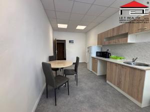 Pronájem skladu, Ostrava - Kunčice, Frýdecká, 600 m2