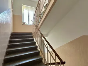 Pronájem bytu 2+1, Cheb, Májová, 63 m2