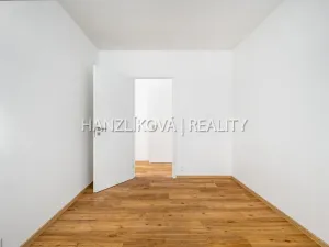 Pronájem bytu 3+kk, České Budějovice, Hálkova, 66 m2