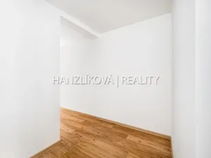 Pronájem bytu 3+kk, České Budějovice, Hálkova, 66 m2