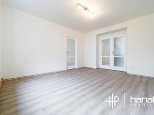 Prodej bytu 2+1, Olomouc, Jungmannova, 52 m2