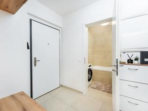 Prodej bytu 3+kk, Praha - Hlubočepy, Schránilova, 68 m2