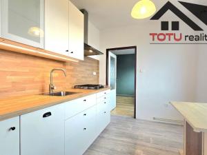 Prodej bytu 3+1, Jaroměř, Na Cihelnách, 75 m2