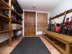 Prodej zemědělské usedlosti, Vysoké nad Jizerou - Horní Tříč, 368 m2