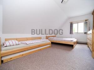 Prodej zemědělské usedlosti, Vysoké nad Jizerou - Horní Tříč, 368 m2