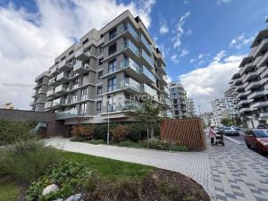 Pronájem bytu 1+kk, Praha - Třebonice, Thomasova, 32 m2