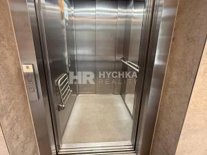 Pronájem bytu 1+kk, Praha - Třebonice, Thomasova, 32 m2