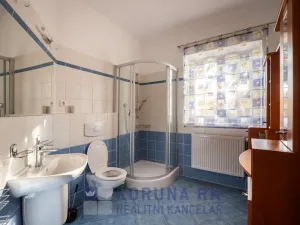 Prodej vily, Lišov, Topolová, 321 m2