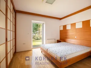 Prodej vily, Lišov, Topolová, 321 m2