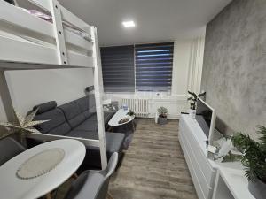 Pronájem bytu 1+kk, Příbram, Nádražní, 28 m2