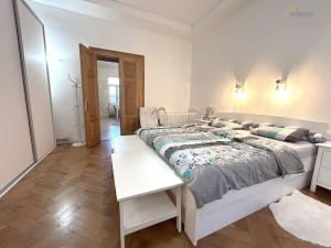 Pronájem bytu 2+1, České Budějovice - České Budějovice 3, Dr. Tůmy, 67 m2