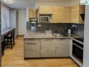 Prodej bytu 3+1, Dobřany, 17. listopadu, 78 m2