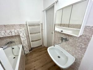 Prodej bytu 2+kk, Pardubice, Jindřišská, 54 m2