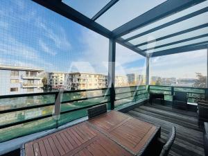 Pronájem kanceláře, Praha - Vysočany, Podkovářská, 456 m2