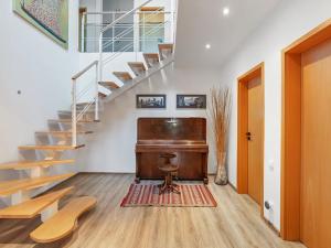 Pronájem rodinného domu, Praha - Kbely, Divišova, 187 m2