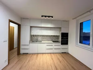 Pronájem bytu 2+kk, Liberec - Liberec X-Františkov, Tovární, 60 m2