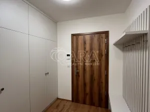 Pronájem bytu 2+kk, Liberec - Liberec X-Františkov, Tovární, 60 m2