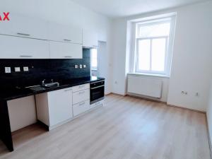 Pronájem bytu 1+kk, Šumperk, Žerotínova, 40 m2