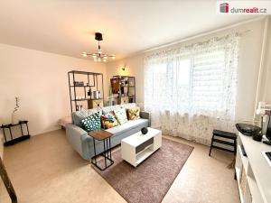 Pronájem bytu 1+1, Kralupy nad Vltavou - Lobeček, Štefánikova, 36 m2