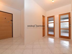 Pronájem bytu 3+1, Praha - Záběhlice, Sněženková, 75 m2