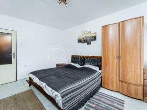 Prodej bytu 3+1, Praha - Braník, Nad strouhou, 85 m2