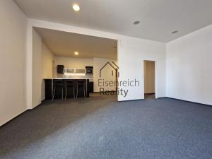 Pronájem kanceláře, Hradec Králové - Nový Hradec Králové, Na Brně, 250 m2