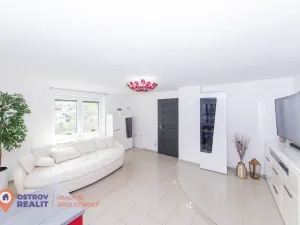 Prodej bytu 4+kk, Všemina, 72 m2