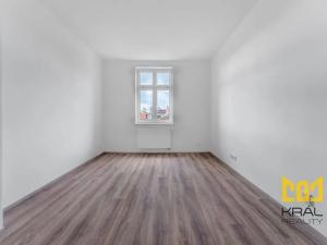 Pronájem bytu 3+kk, Praha - Vršovice, Krymská, 61 m2