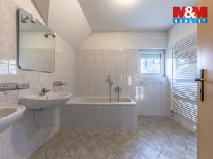 Pronájem rodinného domu, Bradlec, Okružní, 150 m2