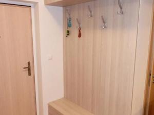 Pronájem bytu 2+kk, Praha - Háje, Jurkovičova, 52 m2