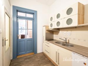 Pronájem bytu 2+kk, Praha - Žižkov, Víta Nejedlého, 43 m2