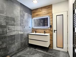 Prodej bytu 4+kk, Písek, Velké náměstí, 113 m2