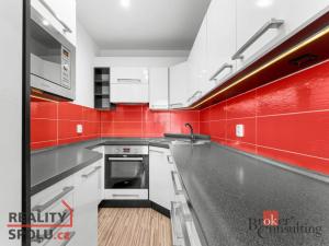 Prodej bytu 2+1, Rychnov nad Kněžnou, Na Trávníku, 62 m2