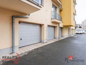 Prodej garáže, Pardubice - Trnová, Adolfa Opálky, 20 m2