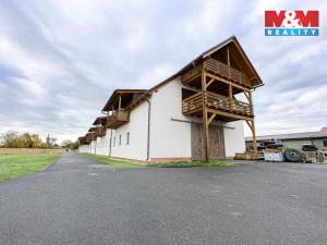 Prodej obchodního prostoru, Zvole, 1860 m2