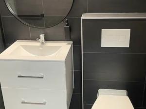 Pronájem pokoje, Hulín, 23 m2