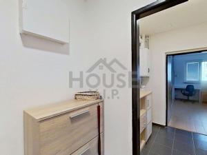 Prodej bytu 3+kk, Praha - Ruzyně, U silnice, 64 m2