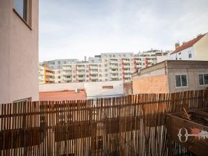 Prodej bytu 3+1, Praha - Libeň, Lihovarská, 78 m2